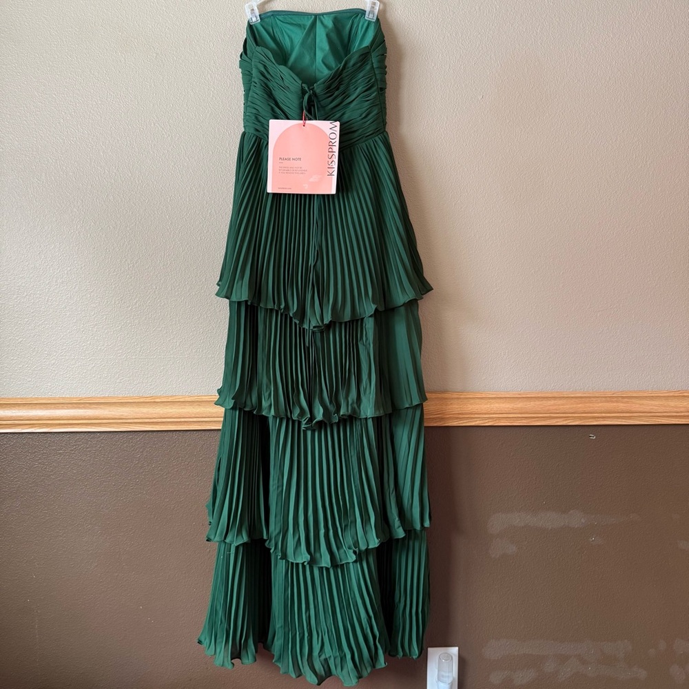 KissProm khalani emerald green ruffle multi layer long prom dress - Picture 4 of 14